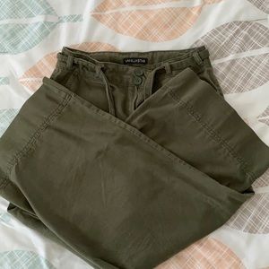 Vanillastar army green wide legged cropped pants